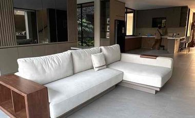 DIJUAL RUMAH SIAP HUNI FULLY FURNISH DI SETIABUDI REGENCY BANDUNG