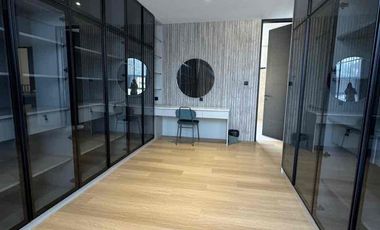 DIJUAL RUMAH SIAP HUNI FULLY FURNISH DI SETIABUDI REGENCY BANDUNG