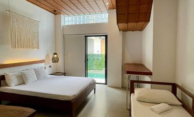 FOR SALE OR FOR RENT TROPICAL VILLAS COMPOUND IN ANGELES CITY NEAR CLARK AND KOREAN TOWN