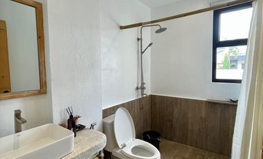 FOR SALE OR FOR RENT TROPICAL VILLAS COMPOUND IN ANGELES CITY NEAR CLARK AND KOREAN TOWN