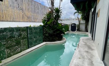 FOR SALE OR FOR RENT TROPICAL VILLAS COMPOUND IN ANGELES CITY NEAR CLARK AND KOREAN TOWN