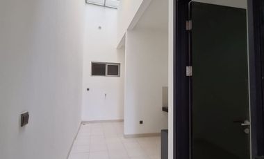 Rumah Mewah Golf Island PIK 10x30 Brand New Kosongan Ada Lift