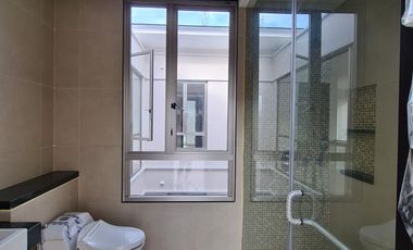 Rumah Mewah Golf Island PIK 10x30 Brand New Kosongan Ada Lift