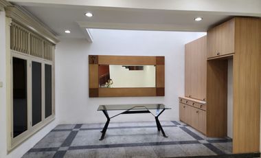 Disewakan Rumah Puri Indah – Jakarta Barat Siap Huni