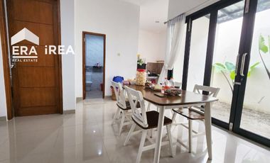 DIJUAL RUMAH CLUSTER 2 LANTAI SIAP HUNI DI SOLO DEKAT LUWES GENTAN