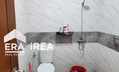 DIJUAL RUMAH CLUSTER 2 LANTAI SIAP HUNI DI SOLO DEKAT LUWES GENTAN