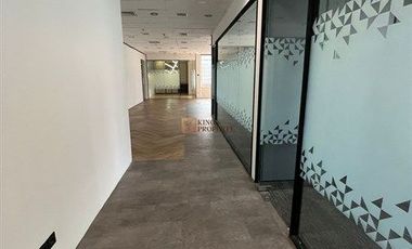 Ruang Kantor Mewah 300 m² Menara Sudirman – Executive Toilet + Meeting Room, SCBD Area