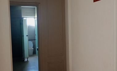 Disewakan Gedung Ruko Lokasi Cipondoh Kota Tangerang