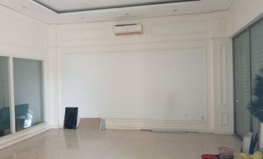 Disewakan Gedung Ruko Lokasi Cipondoh Kota Tangerang