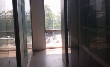 Disewakan Gedung Perkantoran Siap Pakai Lokasi Cipondoh Tangerang
