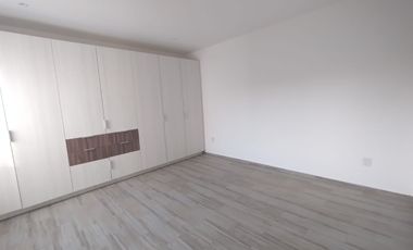 Town House industrial en Valle Tinto, Corregidora, Querétaro.