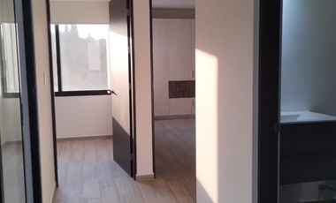 Town House industrial en Valle Tinto, Corregidora, Querétaro.