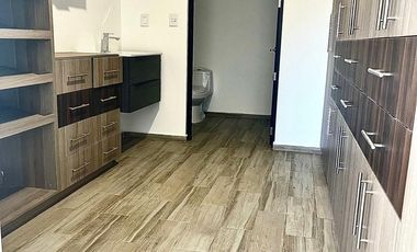 Town House industrial en Valle Tinto, Corregidora, Querétaro.