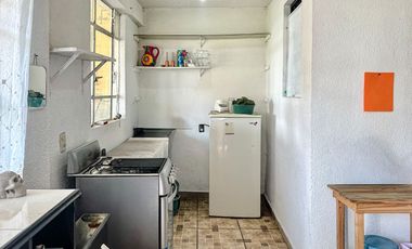 Terreno con Casa en Venta, Col. Selene. Tláhuac, Ciudad de México