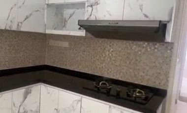 Disewakan Minimalis  Lariz Ville Pakuwon Surabaya Barat