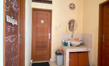 Rumah Turun Harga (BU), Murah di Pondok Labu, Luas, Strategis
