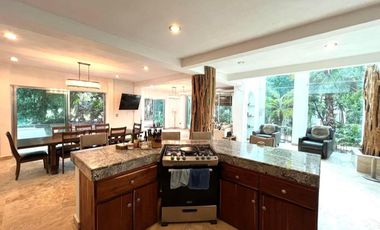 4-Bedroom Villa with Cenote & Pool for Rent in Club Real Playacar – Long-Term Rental