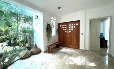 4-Bedroom Villa with Cenote & Pool for Rent in Club Real Playacar – Long-Term Rental