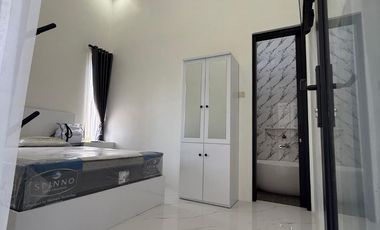 PERMATA TERSEMBUNYI DIJUAL RUMAH VILA VILLA TERBAIK KOTA BATU : GAYA MODERN EROPA, KAPASITAS LEGA, VIEW LUAR BIASA, FASILITAS SERBAGUNA, LOKASI WISATA