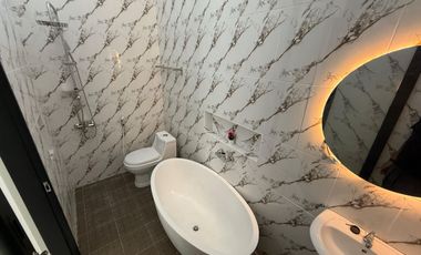 PERMATA TERSEMBUNYI DIJUAL RUMAH VILA VILLA TERBAIK KOTA BATU : GAYA MODERN EROPA, KAPASITAS LEGA, VIEW LUAR BIASA, FASILITAS SERBAGUNA, LOKASI WISATA