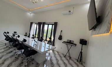 PERMATA TERSEMBUNYI DIJUAL RUMAH VILA VILLA TERBAIK KOTA BATU : GAYA MODERN EROPA, KAPASITAS LEGA, VIEW LUAR BIASA, FASILITAS SERBAGUNA, LOKASI WISATA