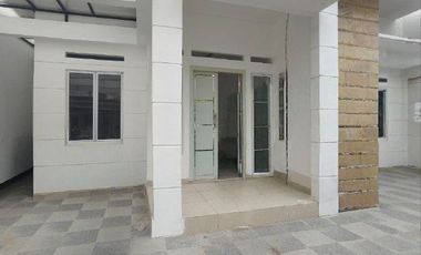 Rumah baru, murah dan siap huni dekat Univeristas UIR Pekanbaru