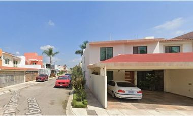 COHC (EMB) CASA EN VENTA DE CONTADO EN ZAPOTLAN EL GDE JALISCO