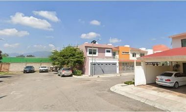COHC (EMB) CASA EN VENTA DE CONTADO EN ZAPOTLAN EL GDE JALISCO