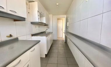 SE VENDE DEPTO EN EDIF. REINA MARGARITA.