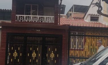 Arriendo Casa en Los Rosales, Floridablanca