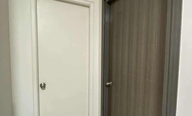 Fully Furnished 2 Bedroom Unit at Vista Shaw for Rent