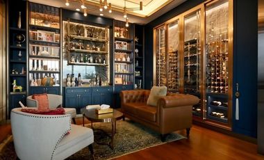 Condo For Sale at Langsuan in Lumphini