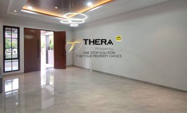 Dijual rumah cantik full renovasi interior di hadap timur di sukajadi