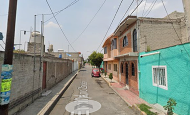 CASA EN VENTA EN COL. BARRIO LOS REYES 04 DIC 2025