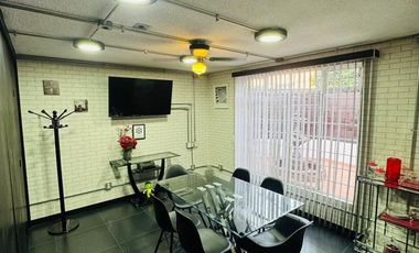 Casa en Venta para Corporativo, Oficina, Notaría!