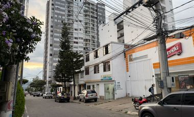 CASA LOTE EN VENTA, ALARCÓN