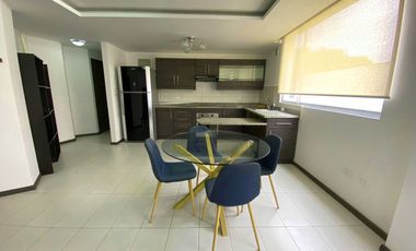 HERMOSO DEPARTAMENTO AMOBLADO DE ARRIENDO EN CUMBAYÁ!! COLEGIO ALEMÁN!!