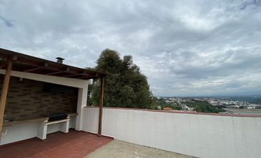 HERMOSO DEPARTAMENTO AMOBLADO DE ARRIENDO EN CUMBAYÁ!! COLEGIO ALEMÁN!!