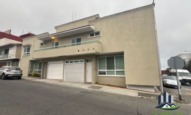 Casa en Renta a dos cuadras de Plaza Monte Magno, sobre el Bulevar Europa
