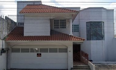 HERMOSA CASA EN VENTA, EN LA COL. SALVADOR DIAZ MIRON, VERACRUZ, VERACRUZ