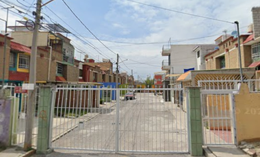 CASA EN VENTA EN  CONJ. JOYAS DE CUAUTITLAN 04 DIC 2025