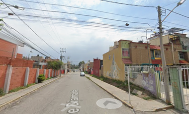 CASA EN VENTA EN  CONJ. JOYAS DE CUAUTITLAN 04 DIC 2025