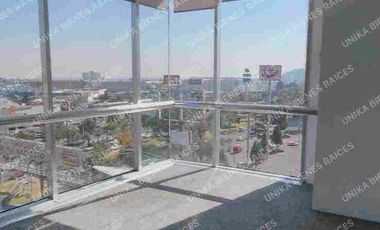 OFICINA DE 95m2 CON CUBÍCULOS PRIVADOS Y RECEPCIÓN DENTRO DE EDIFICIO CORPORATIVO