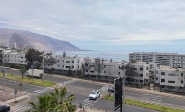 SE VENDE DEPTO EN EDIFICIO AMSTERDAM.