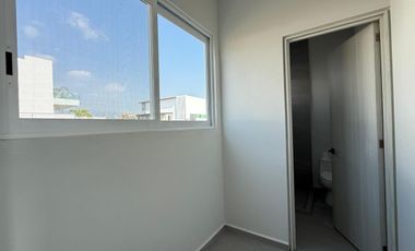 CASA EN VENTA EN FRACCIONAMIENTO LOMAS DE COCOYOC, MORELOS