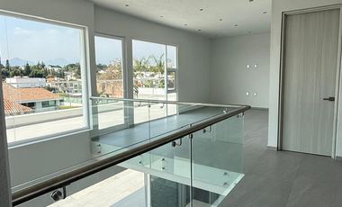 CASA EN VENTA EN FRACCIONAMIENTO LOMAS DE COCOYOC, MORELOS