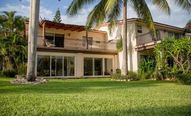 Punta Pelicano, hermosa casa en renta, 4 habitaciones, 3 baños