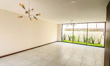 CASA EN VENTA EN ALTOZANO ¡HAB. EN PLANTA BAJA.