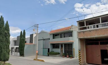 CASA Y BODEGA A LA VENTA EN LIBRES, PUEBLA. REMATE ADJUDICADO