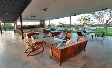 LOTE EN VENTA EN PRIVADA NORTEMERIDA